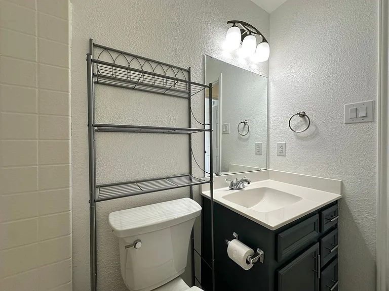 2703 Edgefield St — Photo 21