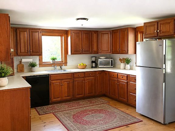 4th image of 43 Cook Hill Road