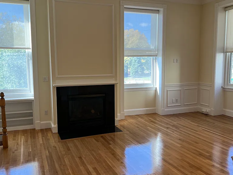 22 Beacon St #2 — Photo 13