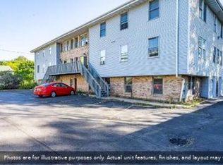 835 Wisconsin St #2D, Oshkosh, WI 54901
