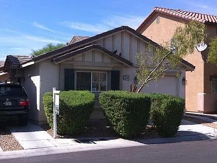 1249 Black Cherry St — Photo 1