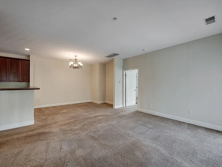 8045 Bienville Dr #Y7 — Photo 14