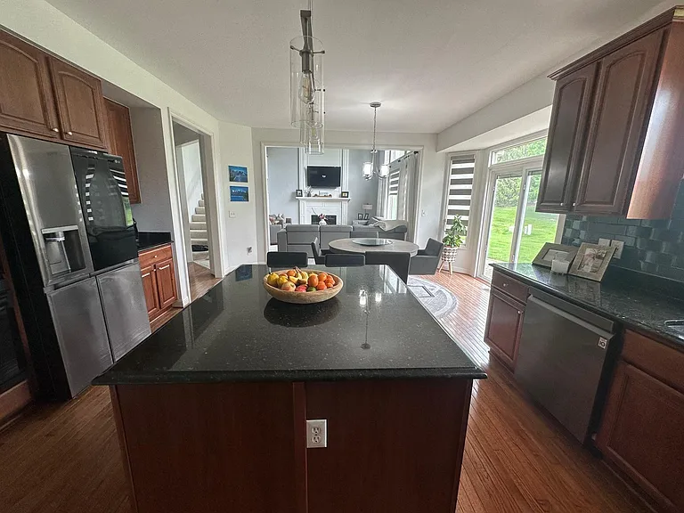 48514 Gladstone Rd — Photo 11