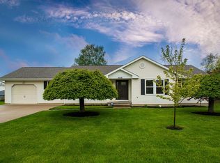 10318 Rose St, Lake City, PA 16423