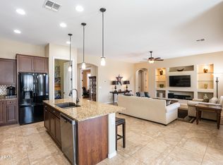 10657 E Evergreen St, Mesa, AZ 85207