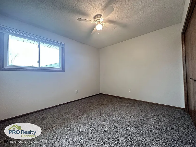 13350 Timber Crest Dr N — Photo 10