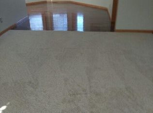 3 S Lake Shore Dr, Lake Lotawana, MO 64086