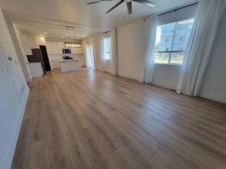 58 Marlowe Dr — Photo 12