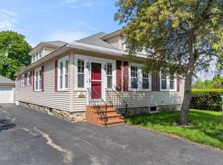 36 July St, Lowell, MA 01850