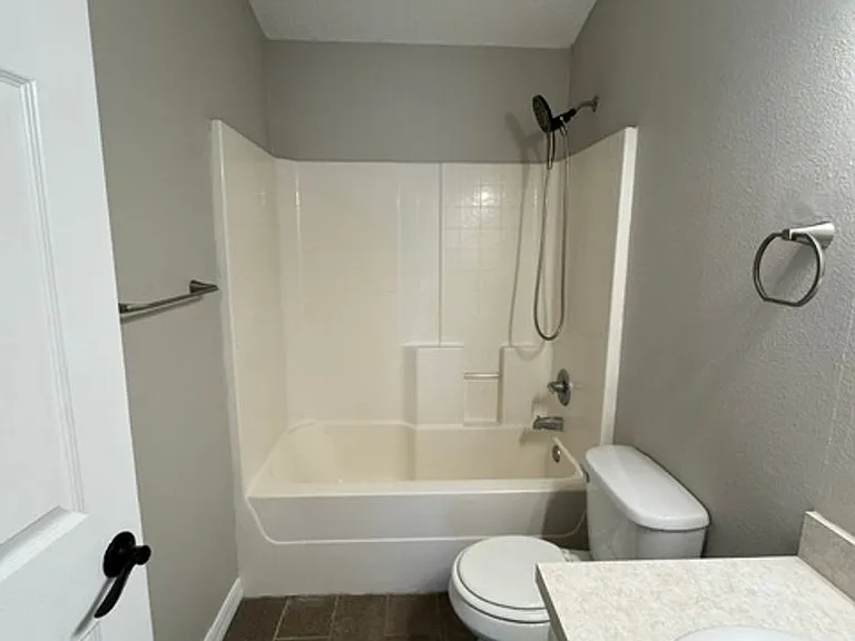 1483 Hemingway Blvd — Photo 23
