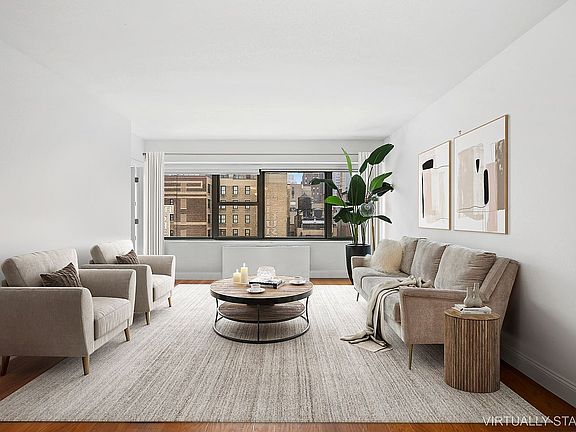 2nd image of 160 E 38th St APT 16B