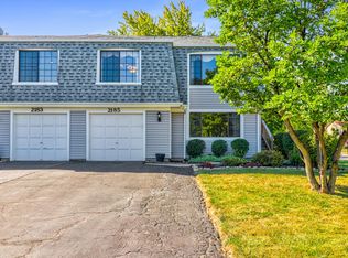 2185 Windward Ln, Hanover Park, IL