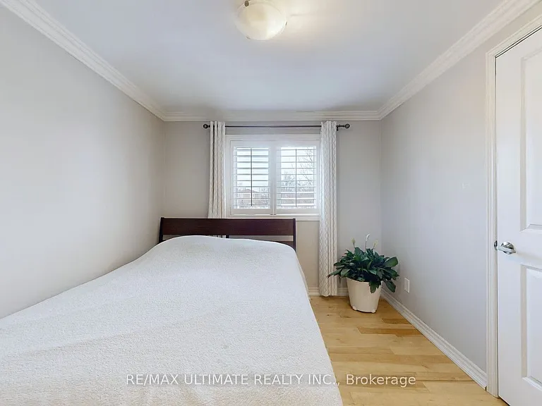 3081 Olympus Mews — Photo 27