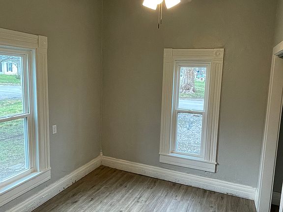 5th image of 1201 Green St
