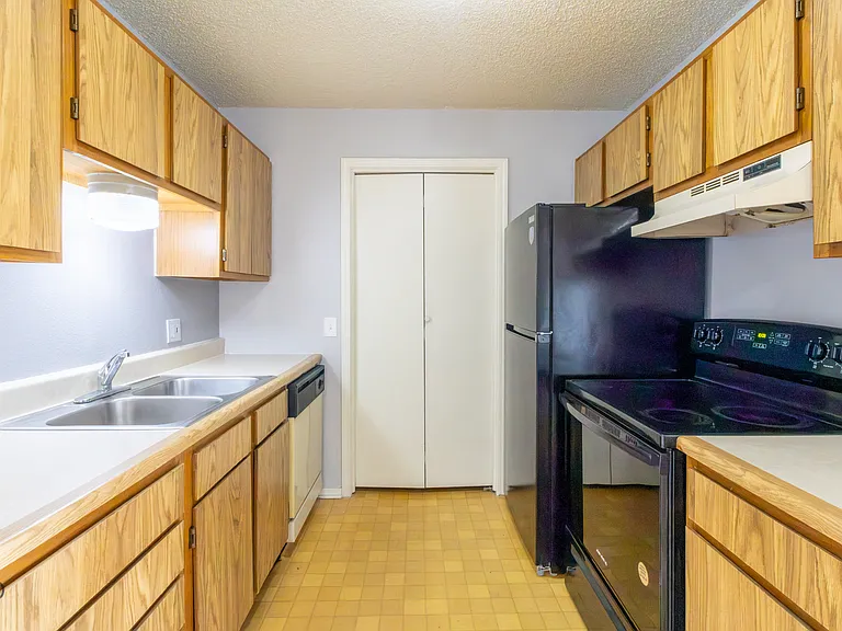 4110 Faith Rd #11 — Photo 6