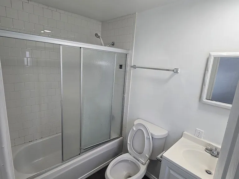 23 Crooks St — Photo 10