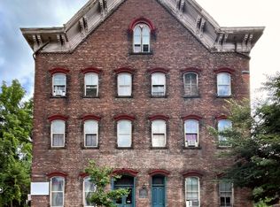 213 Partition St, Saugerties, NY 12477