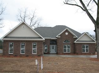104 Black Hawk Ln, Kathleen, GA 31047