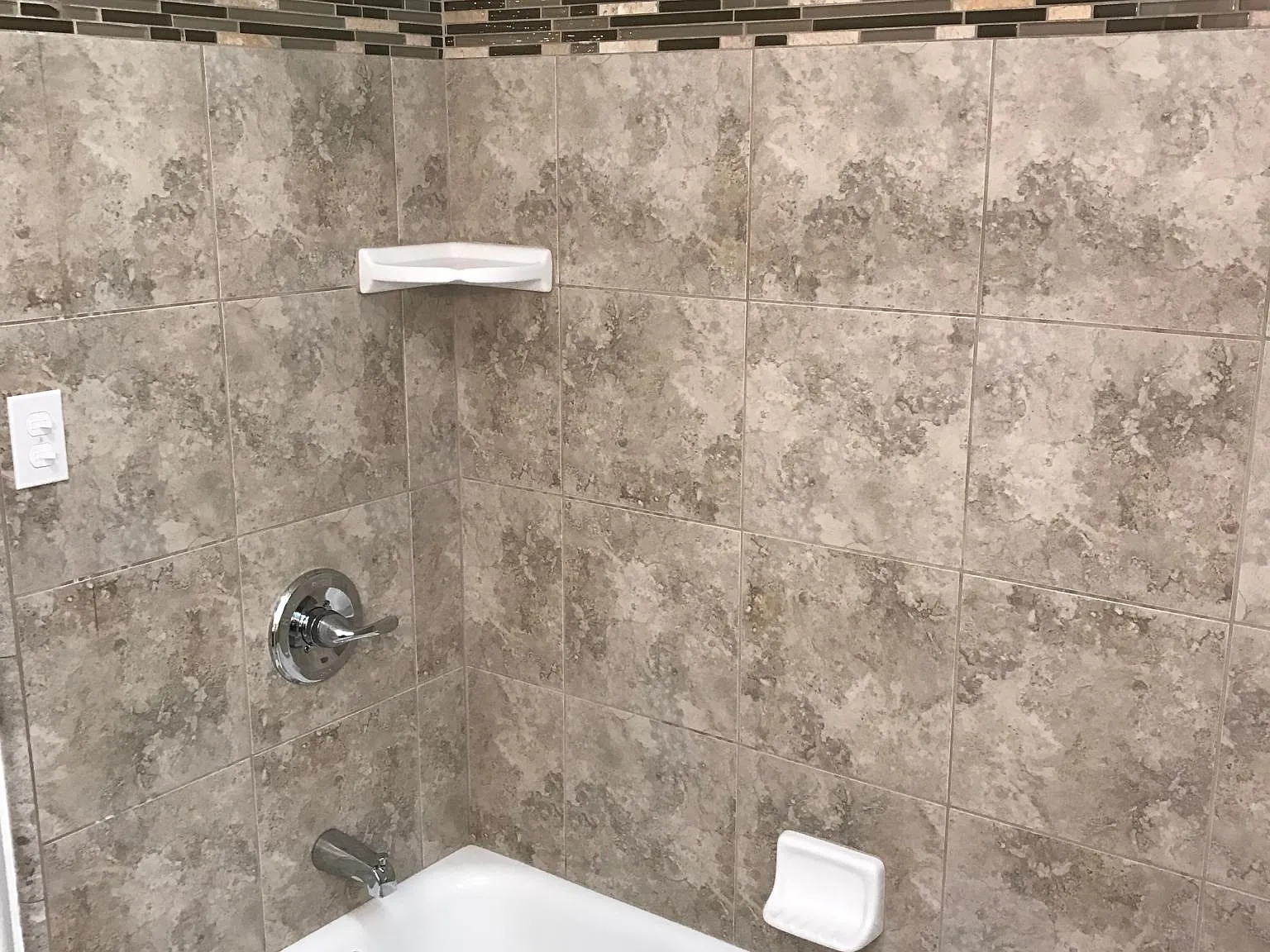1740 Citrus Avenue — Photo 2