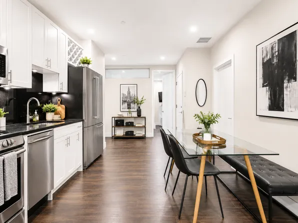 423 West Street image 1 of 15