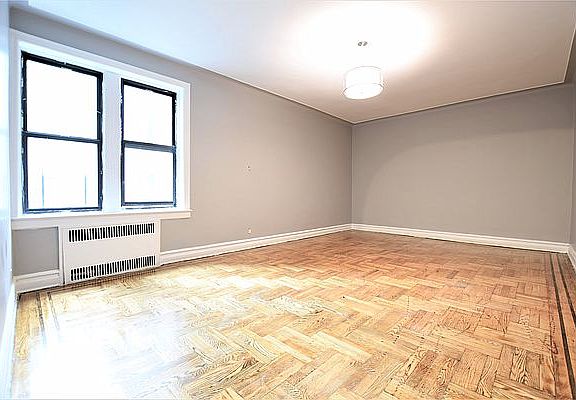 3rd image of 959 Carroll St APT B4