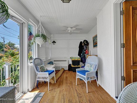 4th image of 415 Trenton Ave