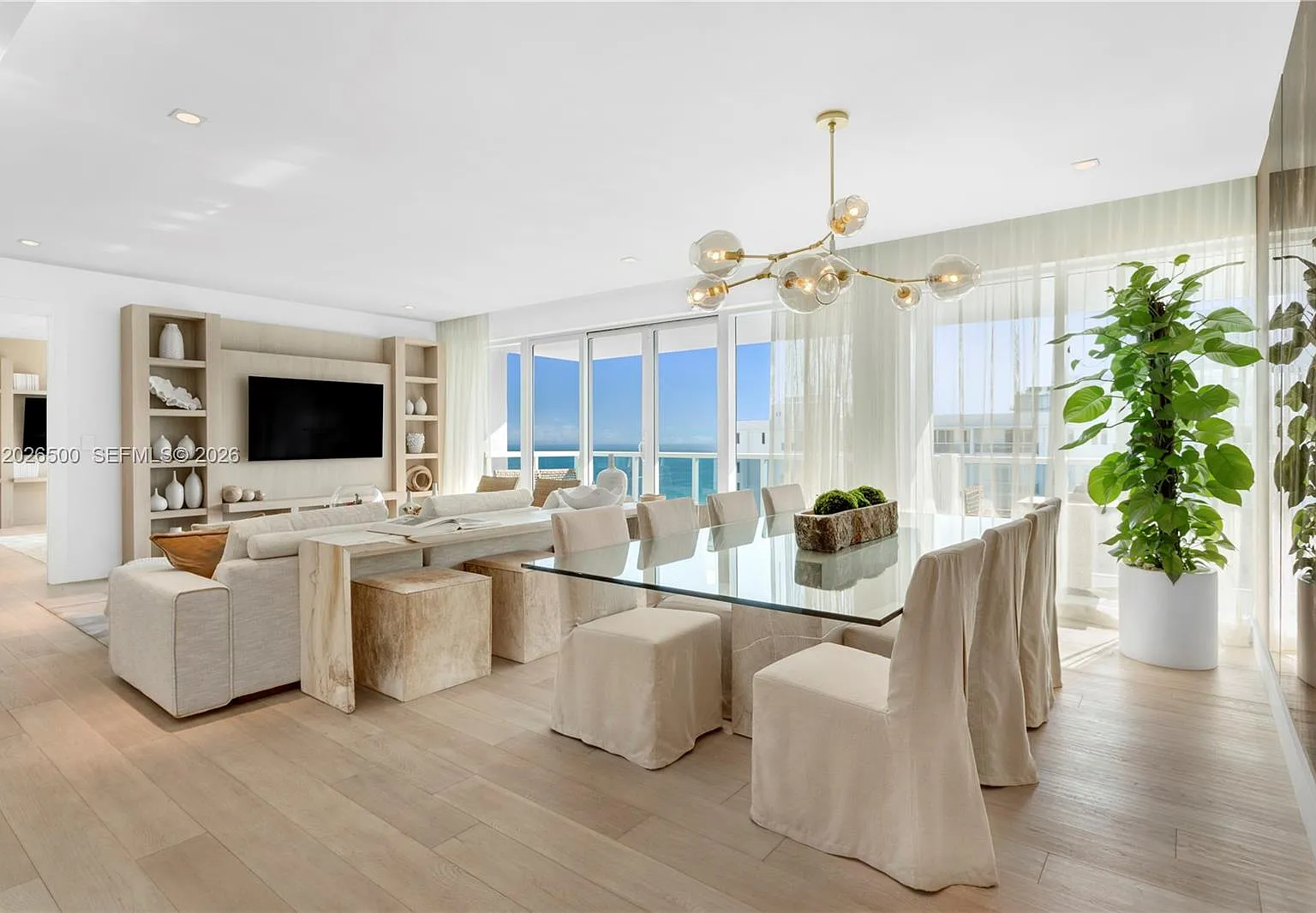 2399 Collins Avenue — Photo 3