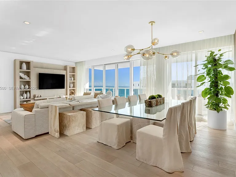102 24th St #Penthouse 1706 — Photo 3