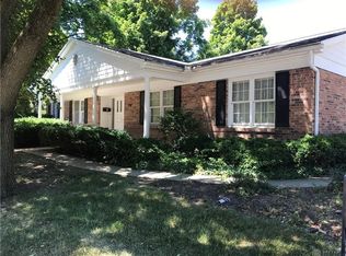 701 Far Hills Ave #701, Dayton, OH 45419