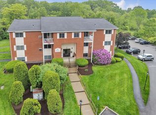 22 Dailey St APT J, Attleboro, MA 02703