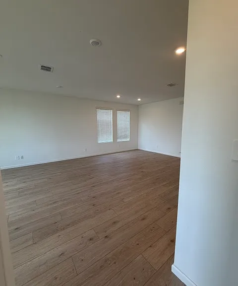 4389 Vibernum Ave — Photo 17