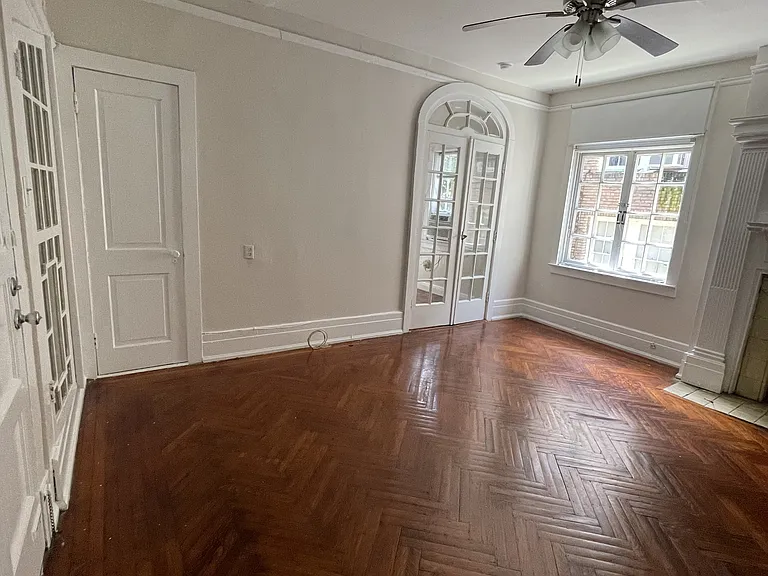 7819 Saint Charles Ave — Photo 5