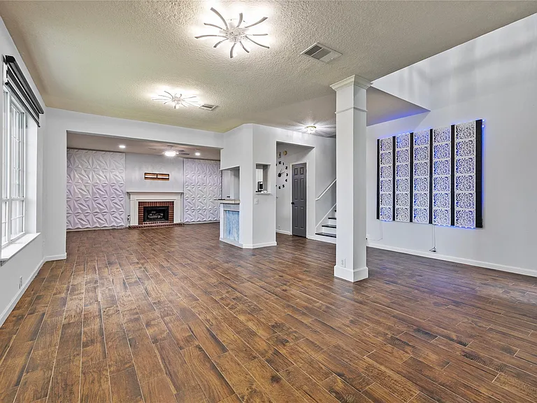 4803 Windcross Ct — Photo 8