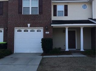 5320 Holland Park Ave, Fayetteville, NC 28314