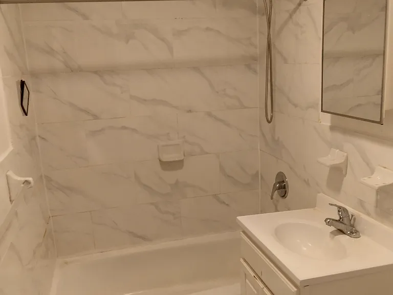 56 Locust Hill Ave #1 — Photo 5