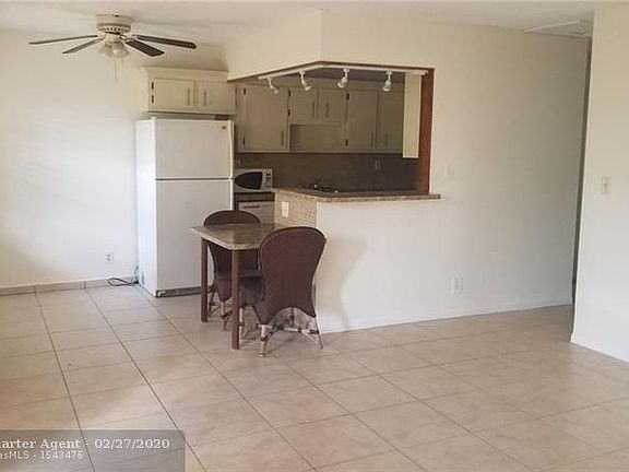 4th image of 807 Arpeika St APT 3
