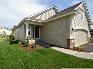 4775 Underwood Ln N, Plymouth, MN 55446