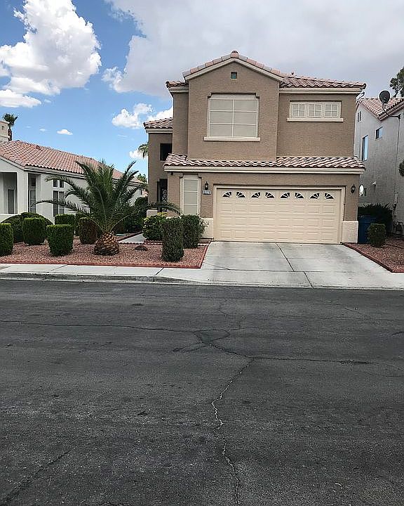 1st image of 2220 Juniper Berry Dr