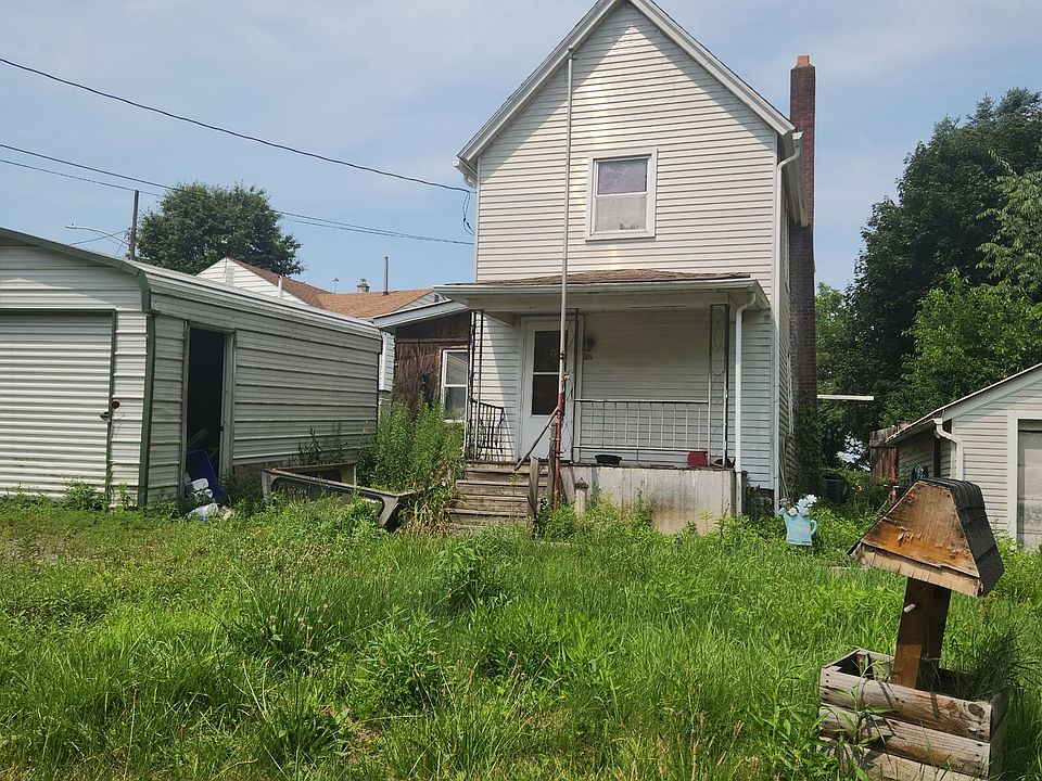 2nd image of 132 Thomas Ave