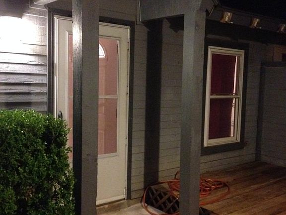 Home's Entry