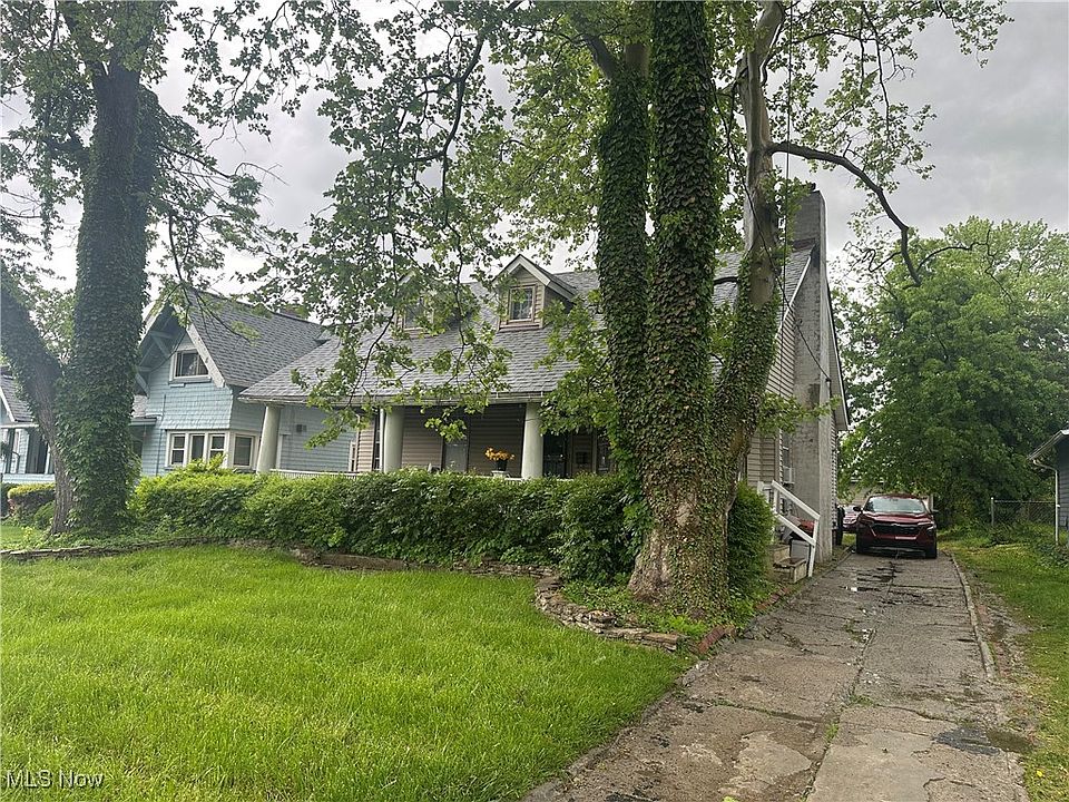 2nd image of 1767 Avalon Rd