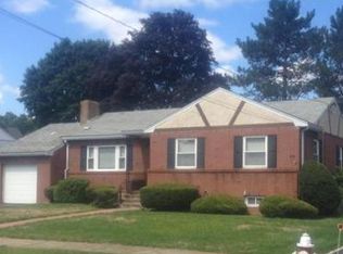 25 Joseph Rd, Newton, MA 02460