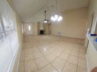 15930 Barbarossa Dr, Houston, TX 77083