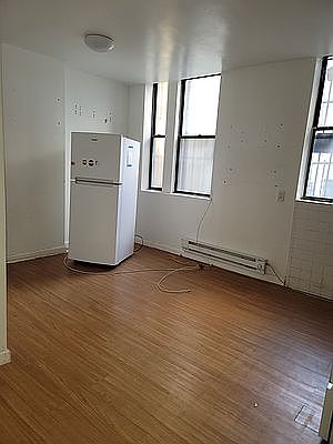 5th image of 17 Monroe St #1