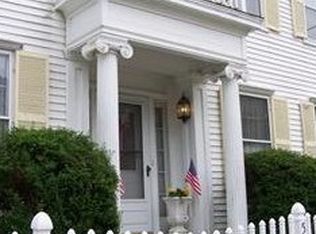 53 Federal St, Wiscasset, ME 04578