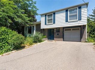 557 Trafford Cres, Oakville, ON L6L3T4