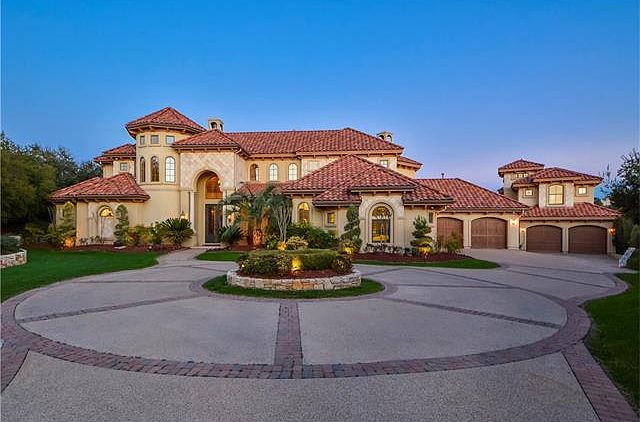 1st image of 102 Bella Cima Dr