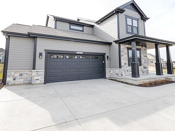 5th image of W206N5693 Muirfield DRIVE