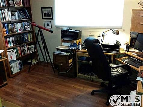2nd image of 3312 Lemmontree Ln