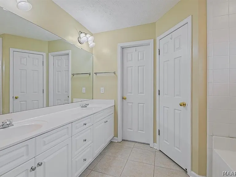 8990 Stoneridge Pl — Photo 22
